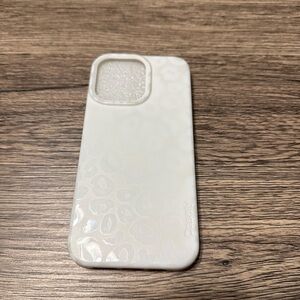 Elegant White Phone Case by Guess